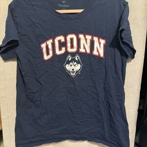 Fanatics UConn Women’s Navy T-Shirt